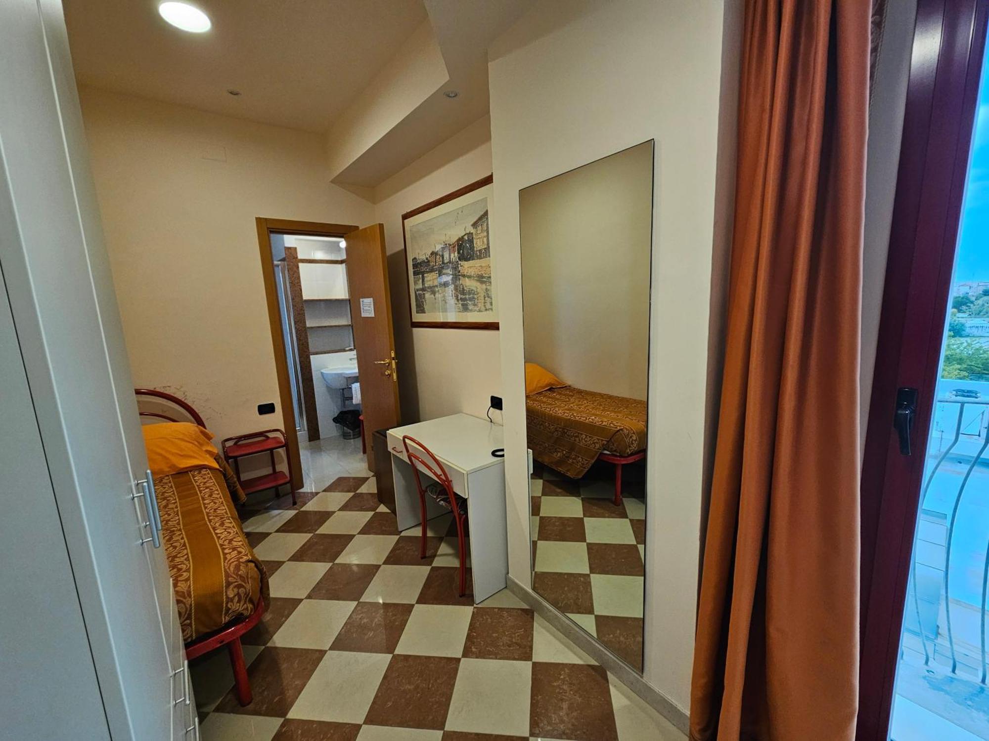 Hotel Fiorella Senigallia Buitenkant foto