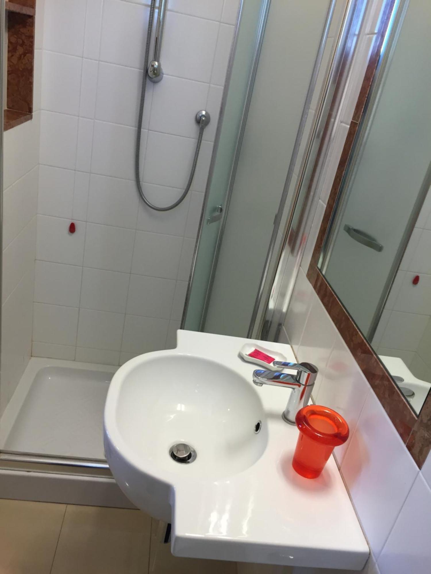 Hotel Fiorella Senigallia Kamer foto