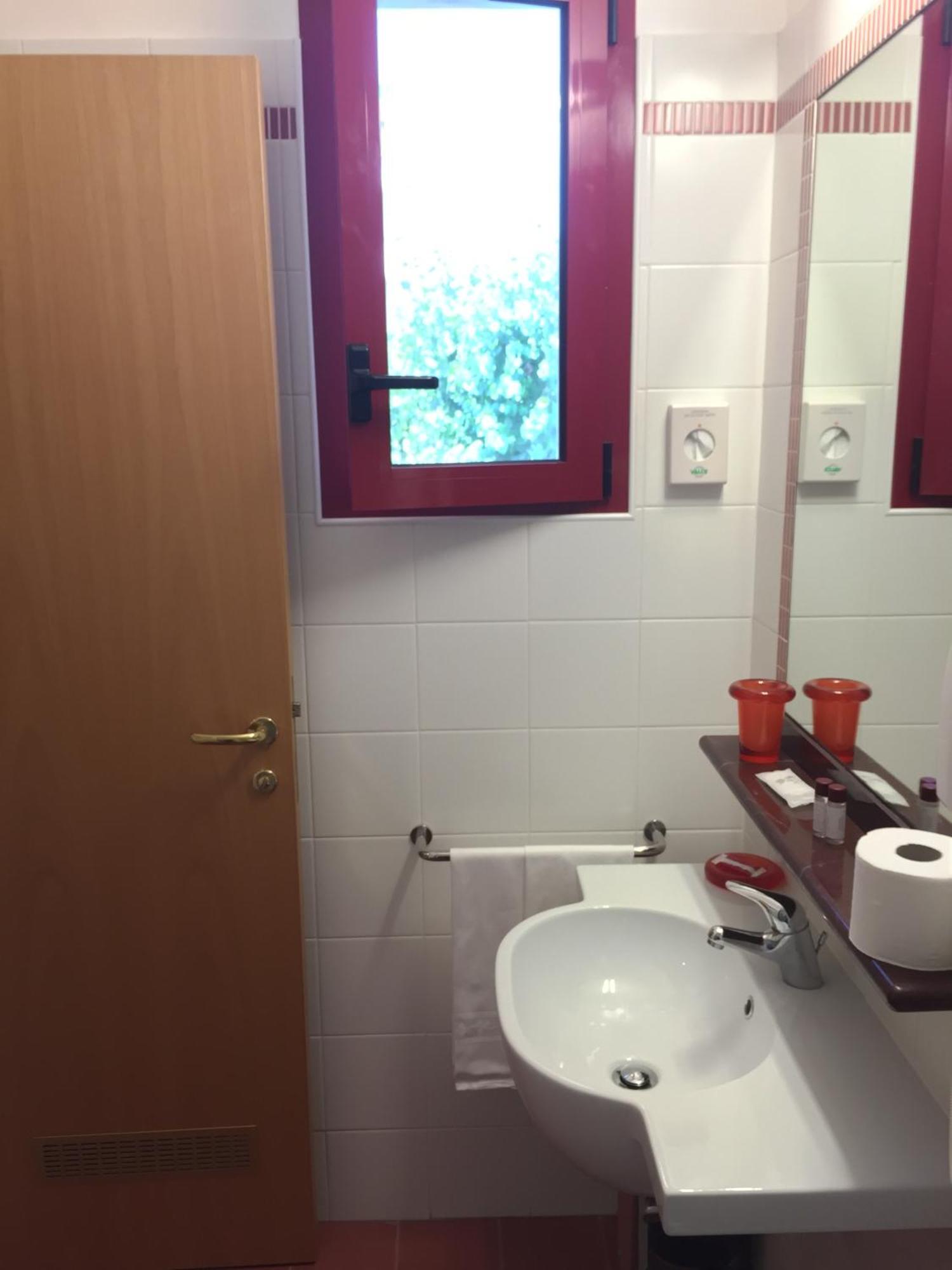 Hotel Fiorella Senigallia Kamer foto