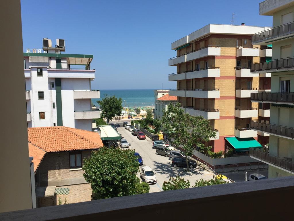 Hotel Fiorella Senigallia Kamer foto